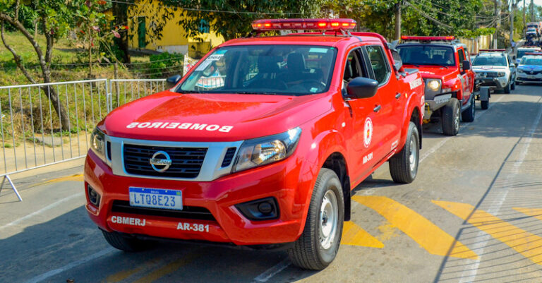 Pick-up Bombeiros - CBMERJ