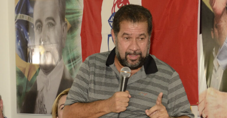 Carlos Lupi