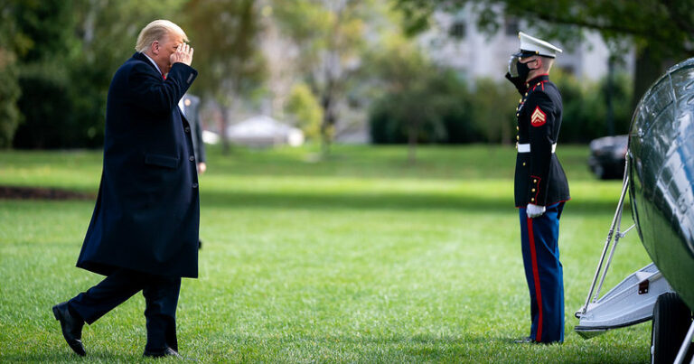 Official-White-House-Photo-by-Tia-Dufour-261.jpg