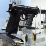 Pistolas e munição - armas