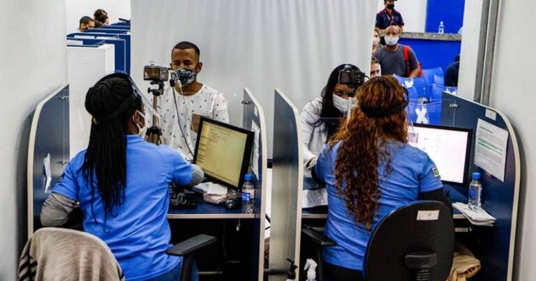 Atendimento DETRA-RJ - Foto de Divulgação Núcleo de Comunicação do Interior