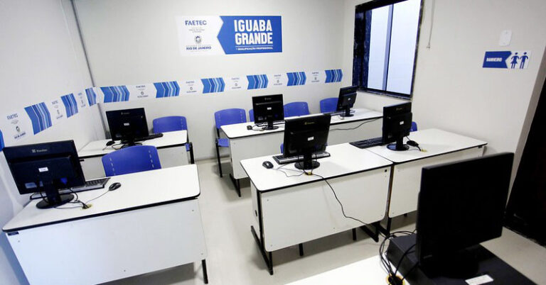 Inauguração da Faetec de Iguaba Grande - Foto de divulgação - Governo do RJ