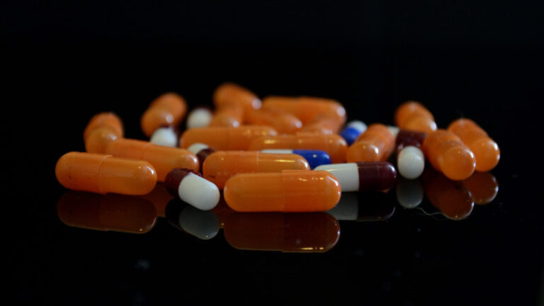 Remédios - Medicamentos - cápsulas - comprimidos