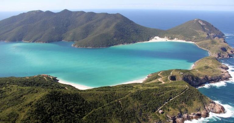 Vista aérea de Arraial do Cabo - Foto de Divulgação - Acervo Setur-RJ