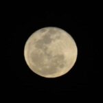 Lua por Richard Souza