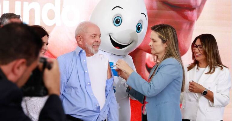 Vacina cotra gripe Lula