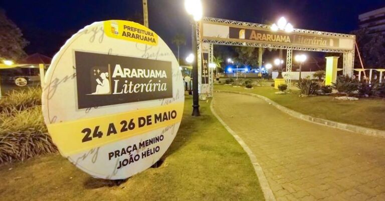 Araruama Literária na Praça