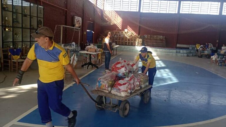 Doações nos Correios - Operação no Centro de Distribuição em Lajeado