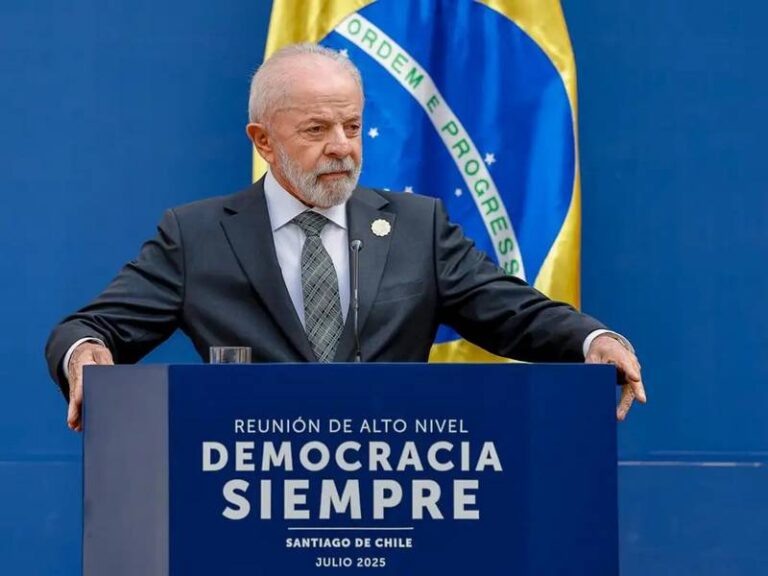 Lula Democracia Siempre Santiago Chile