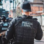 Policiais civis na operação Trunfo Final - Foto de divulgação PCERJ